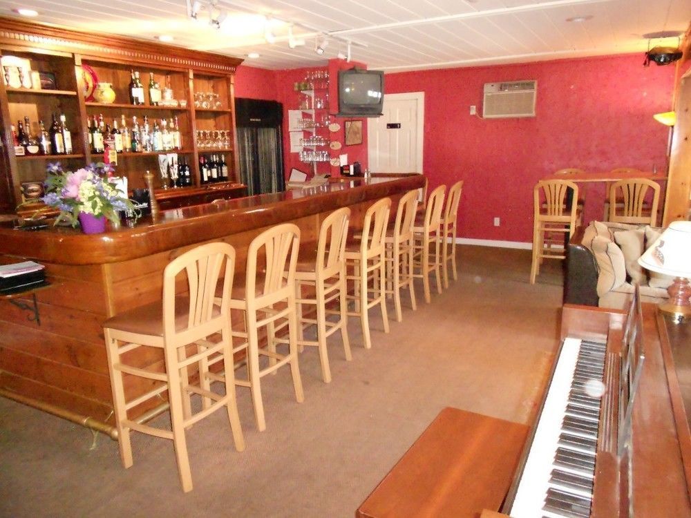 Cornwall Inn ภายนอก รูปภาพ